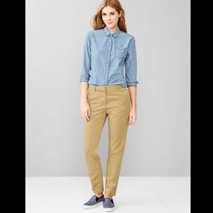 KHAKIS by GAP​